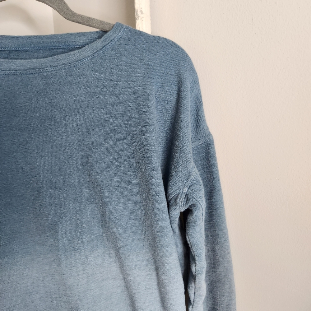 J.Jill small fit relaxed high low 100% Cotton blue ombre top - Picture 2 of 4